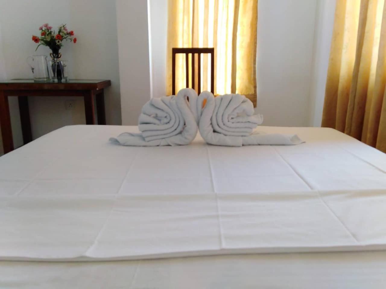 The Finz Hotel Hikkaduwa Exterior photo